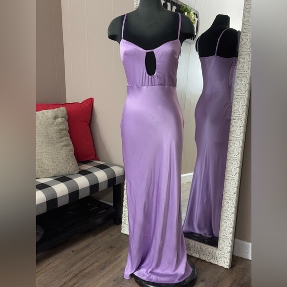 SNDYS • Matisse Dress in Lavender - Picture 4 of 15